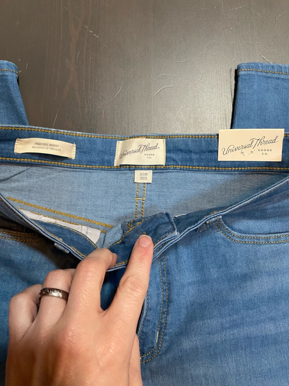 Universal Thread High Rise Skinny Jeans size 8 - Picture 6 of 10